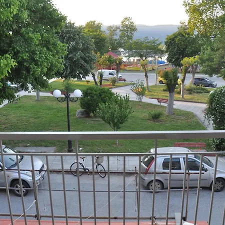 Nakis Stavros (Thessaloniki)