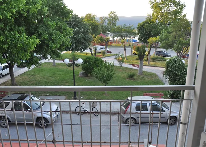 Nakis Stavros (Thessaloniki)